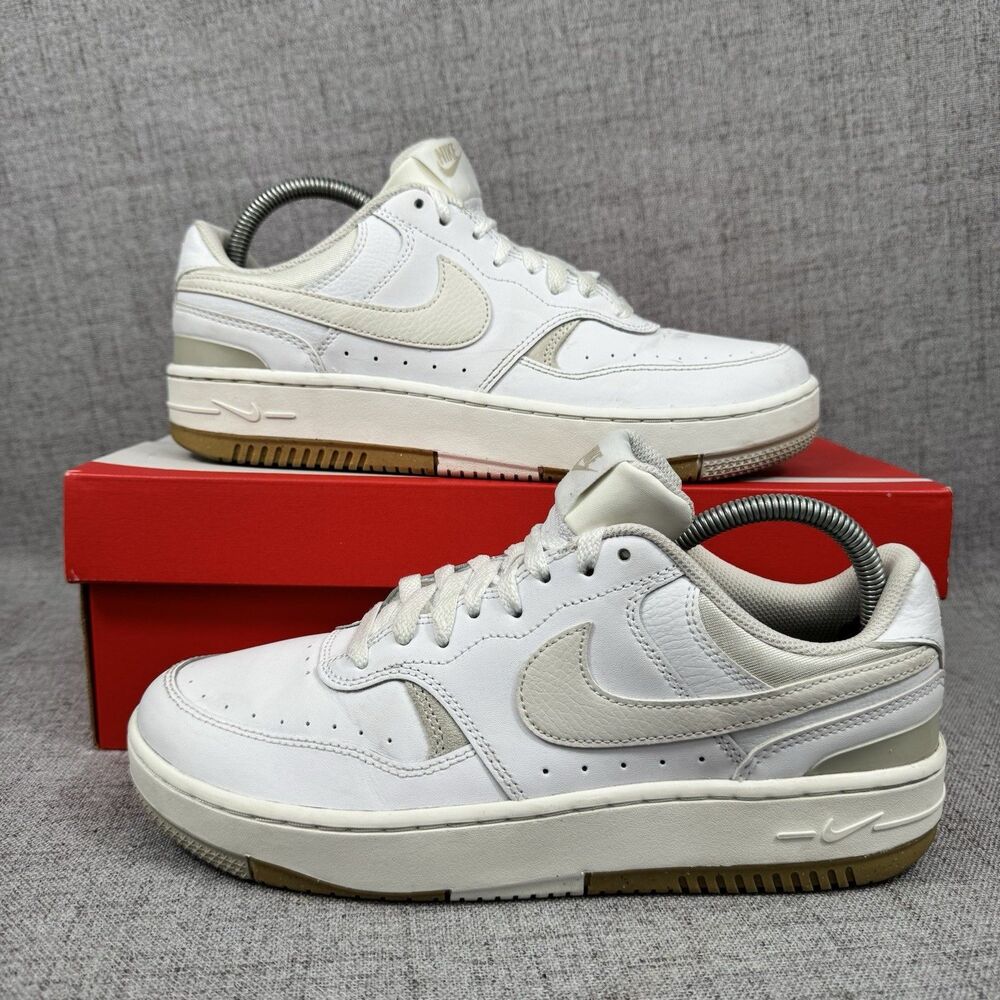 Nike Gamma Force Sneakers Shoes Womens 10 White Light Bone Phantom DX9176-103